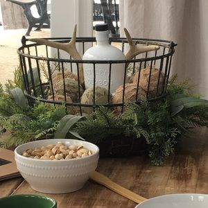 Meet your Posher, Holly